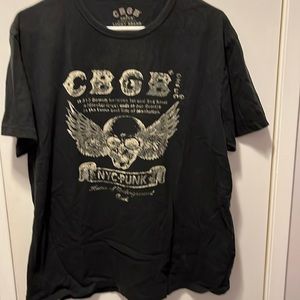 Lucky 🍀 Brand CBGB tee